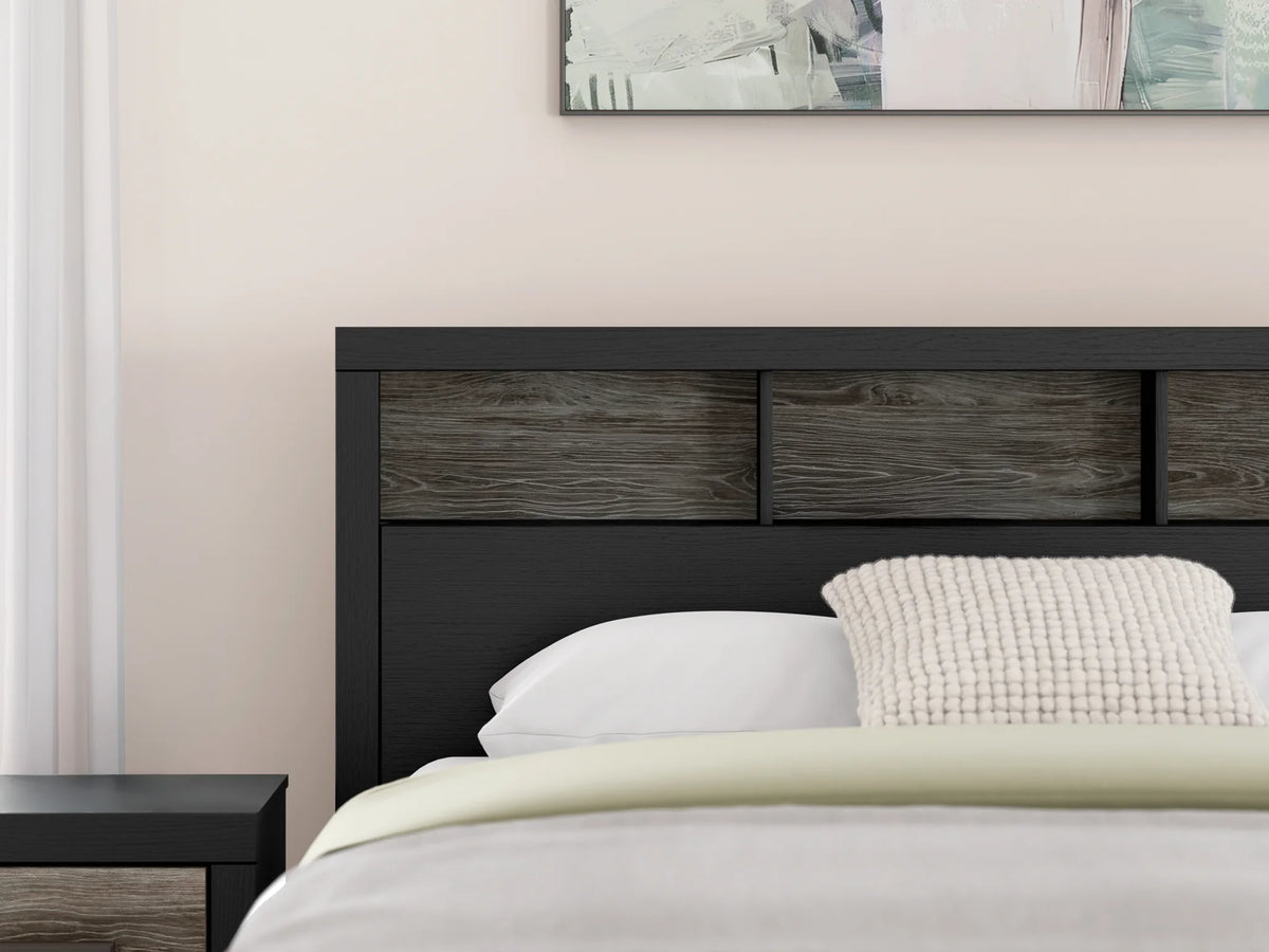 Broachmyn - King Lighted Bookcase Panel Bed - Black / Gray