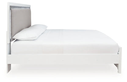 Maeling - King Upholstered Panel Bed - White