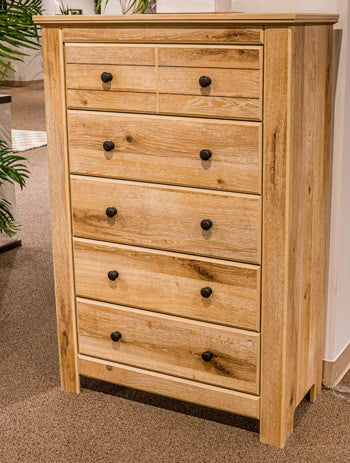 Makidern - Tan - Five Drawer Chest