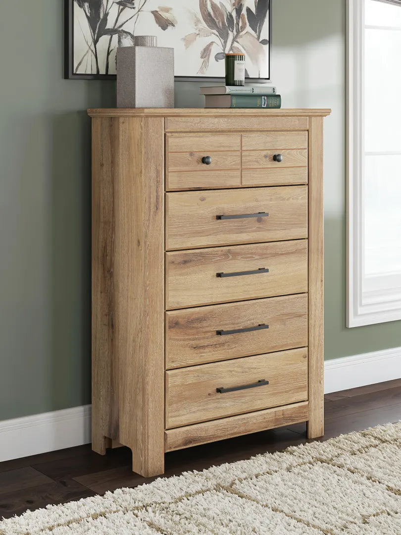 Makidern - Tan - Five Drawer Chest