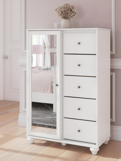 Kozlani - White - Dressing Chest