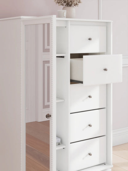 Kozlani - White - Dressing Chest