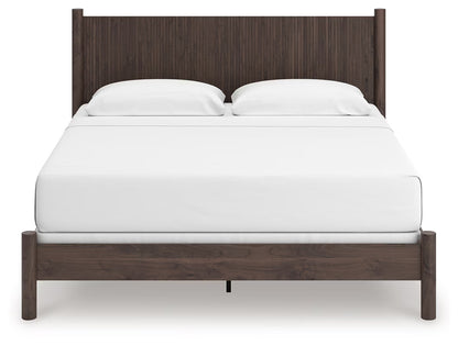 Pamytta - Brown - King Panel Bed
