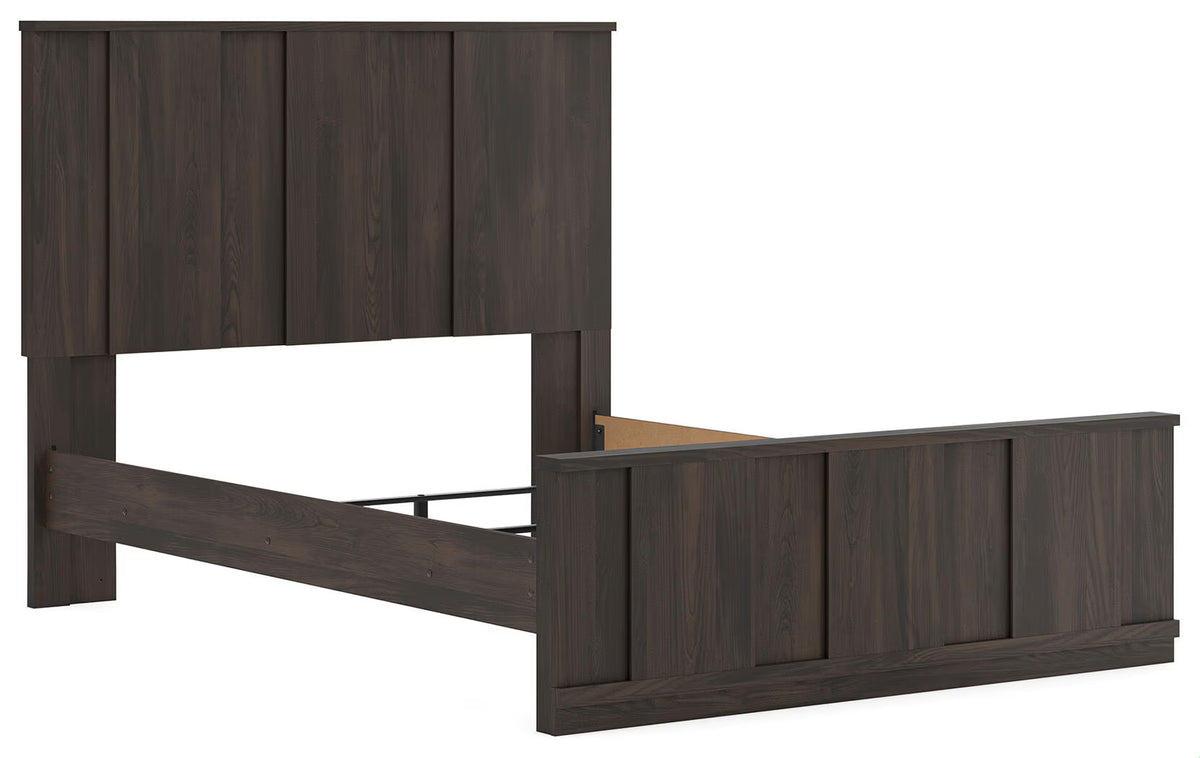 Shaehartin - Queen Panel Bed - Dark Brown