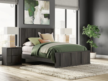 Shaehartin - Queen Panel Bed - Dark Brown