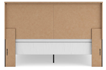 Shaehartin - King Panel Bed - Dark Brown