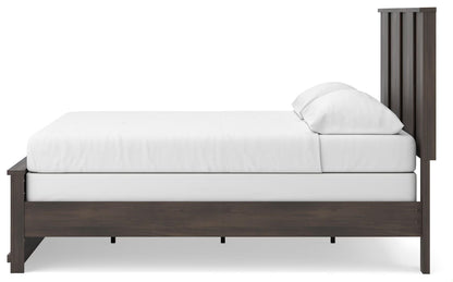 Shaehartin - King Panel Bed - Dark Brown