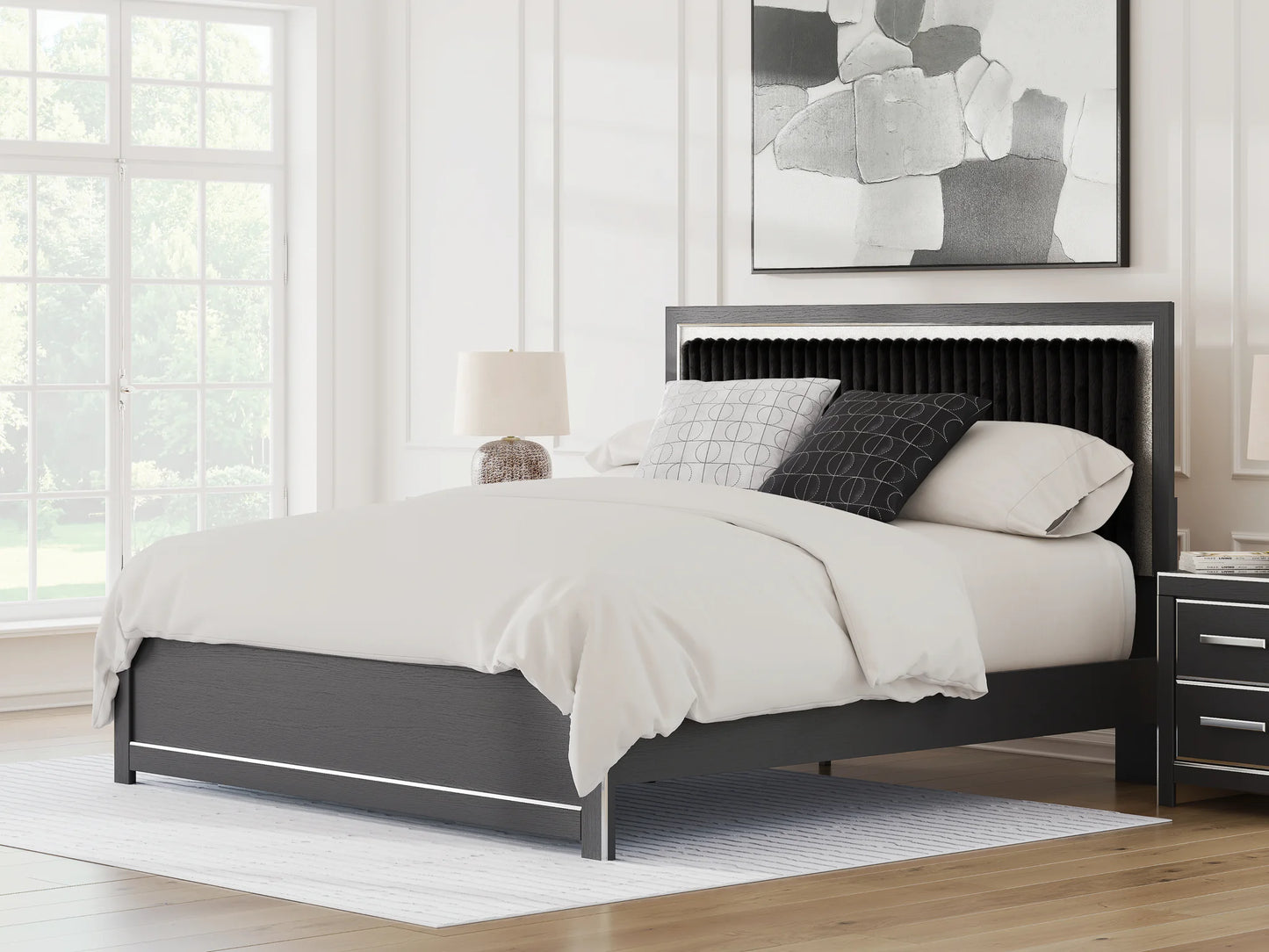 Zuraleus - King Upholstered Panel Platform Bed With Roll Slats - Black