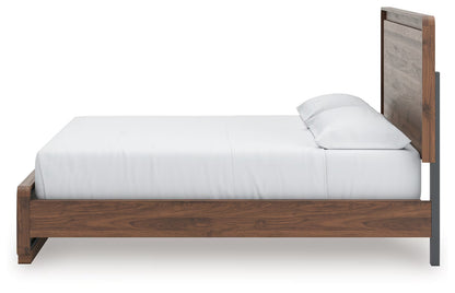 Fortlorn - California King Panel Bed - Walnut Brown