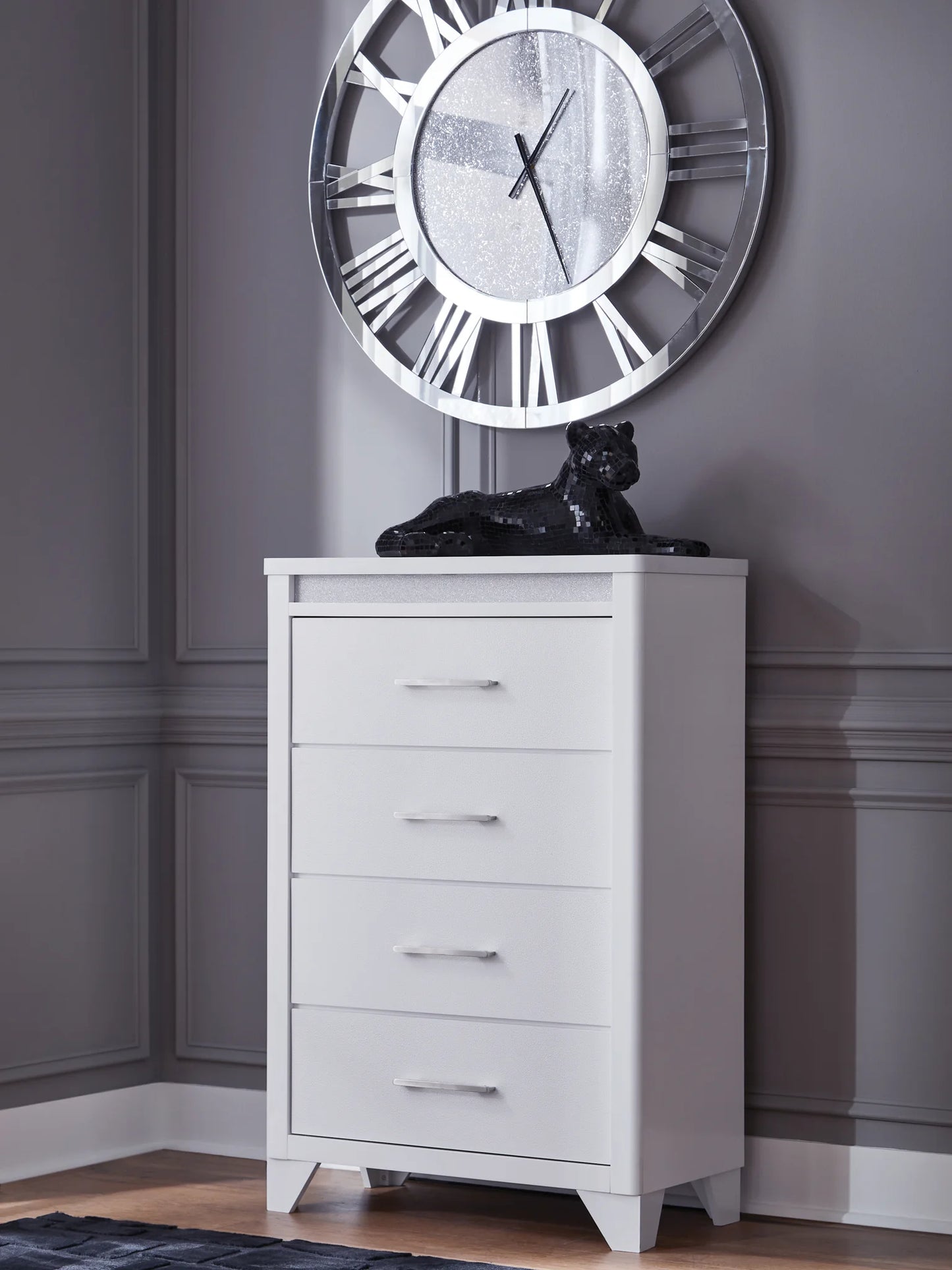 Jarlee - White - Four Drawer Chest