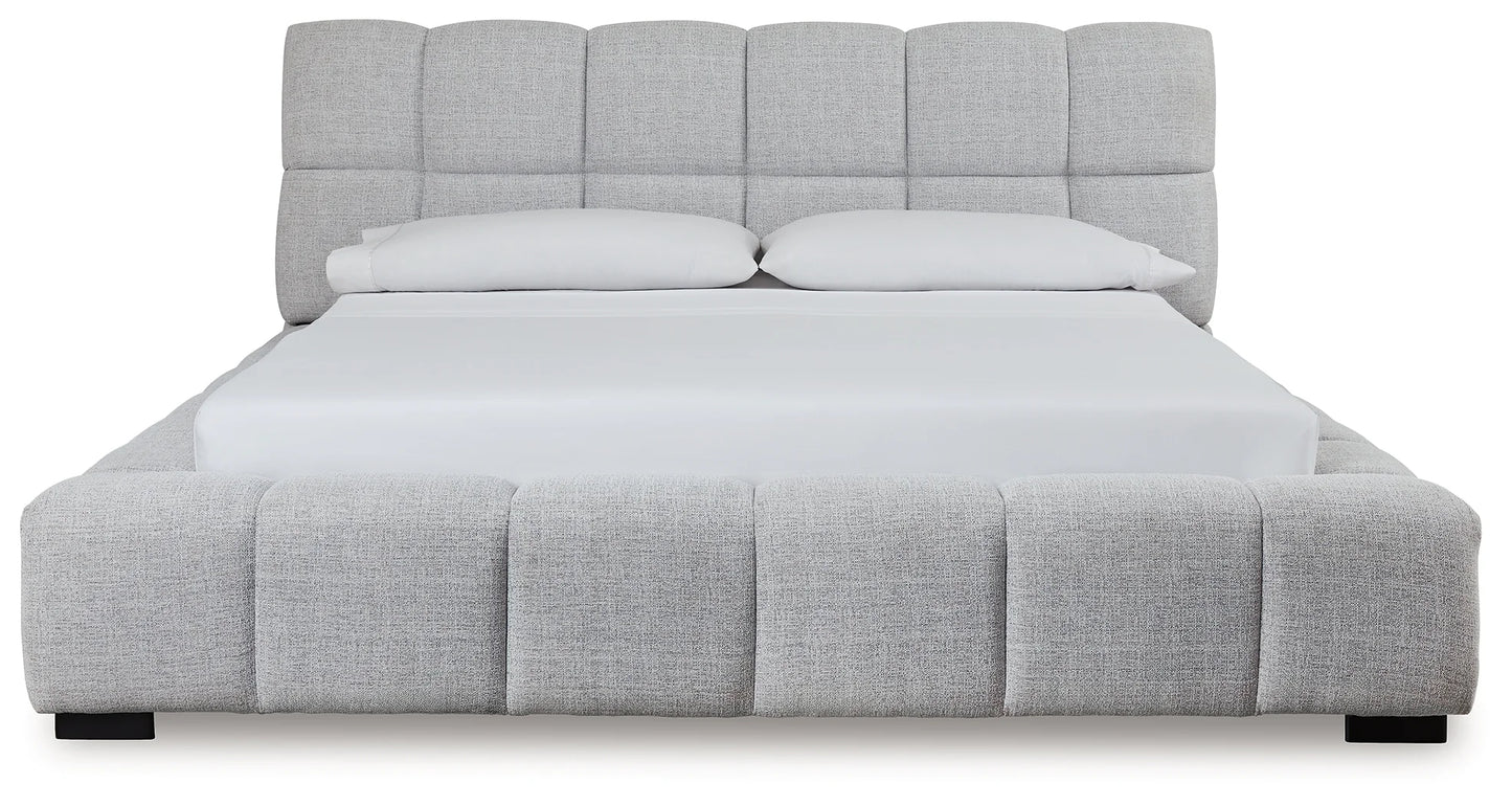 Grendusk - Light Gray - King Upholstered Bed