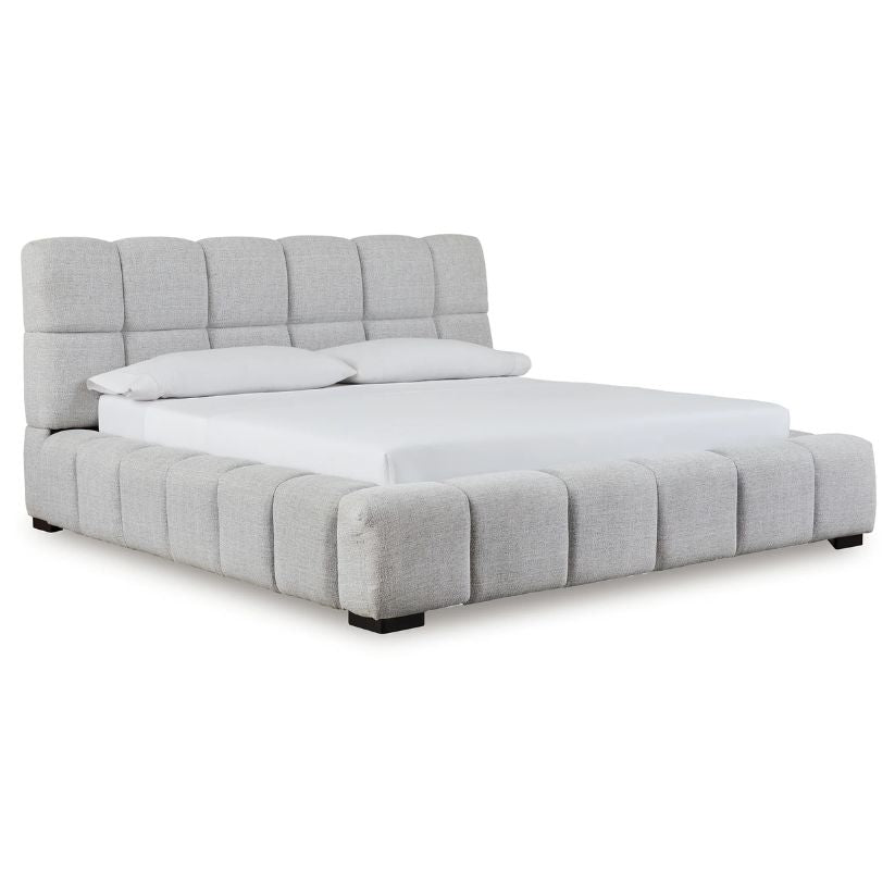 Grendusk - Light Gray - California King Upholstered Bed