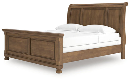 Feddinger - Medium Brown - King Sleigh Bed
