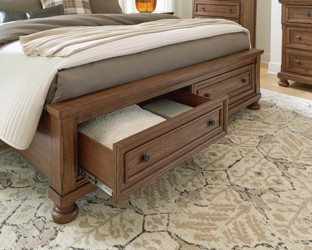 Zackaryn - Queen Sleigh Storage Bed - Warm Brown