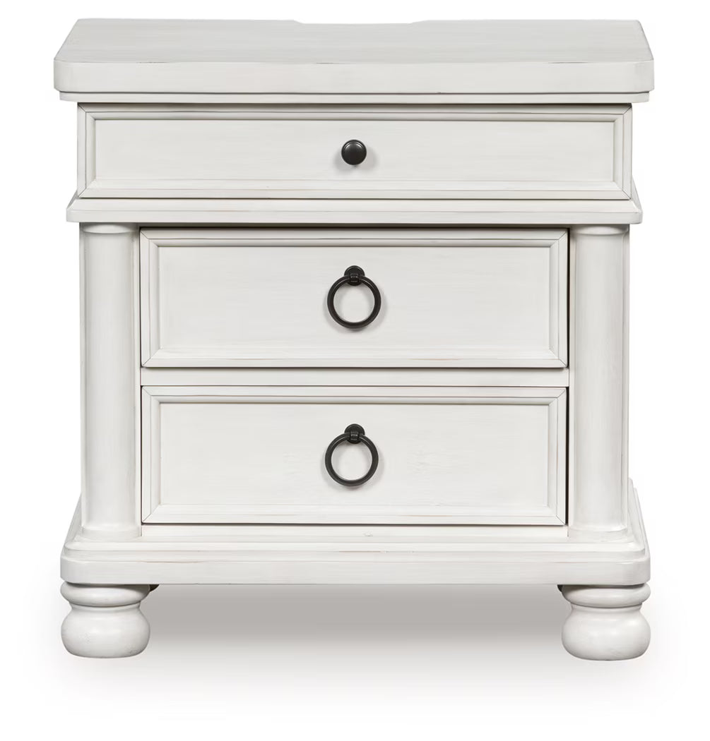 Rowlenstown - Antique White - Three Drawer Night Stand