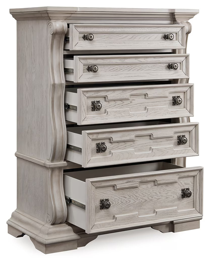 Bruchandi - Antique White - Five Drawer Chest