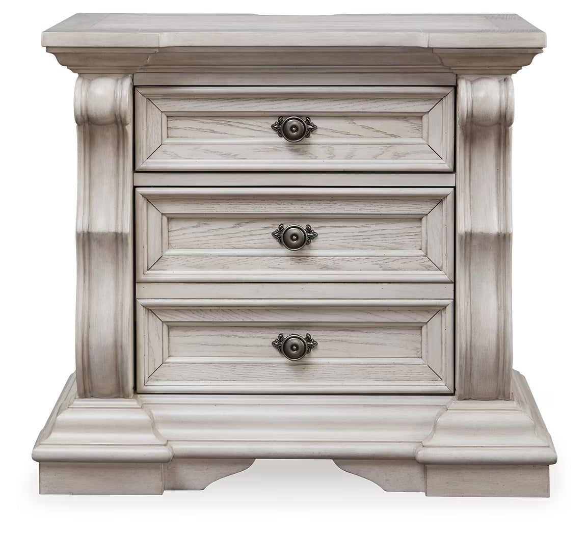Bruchandi - Antique White - Three Drawer Night Stand