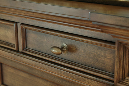 Frantanna - Brown - Dresser