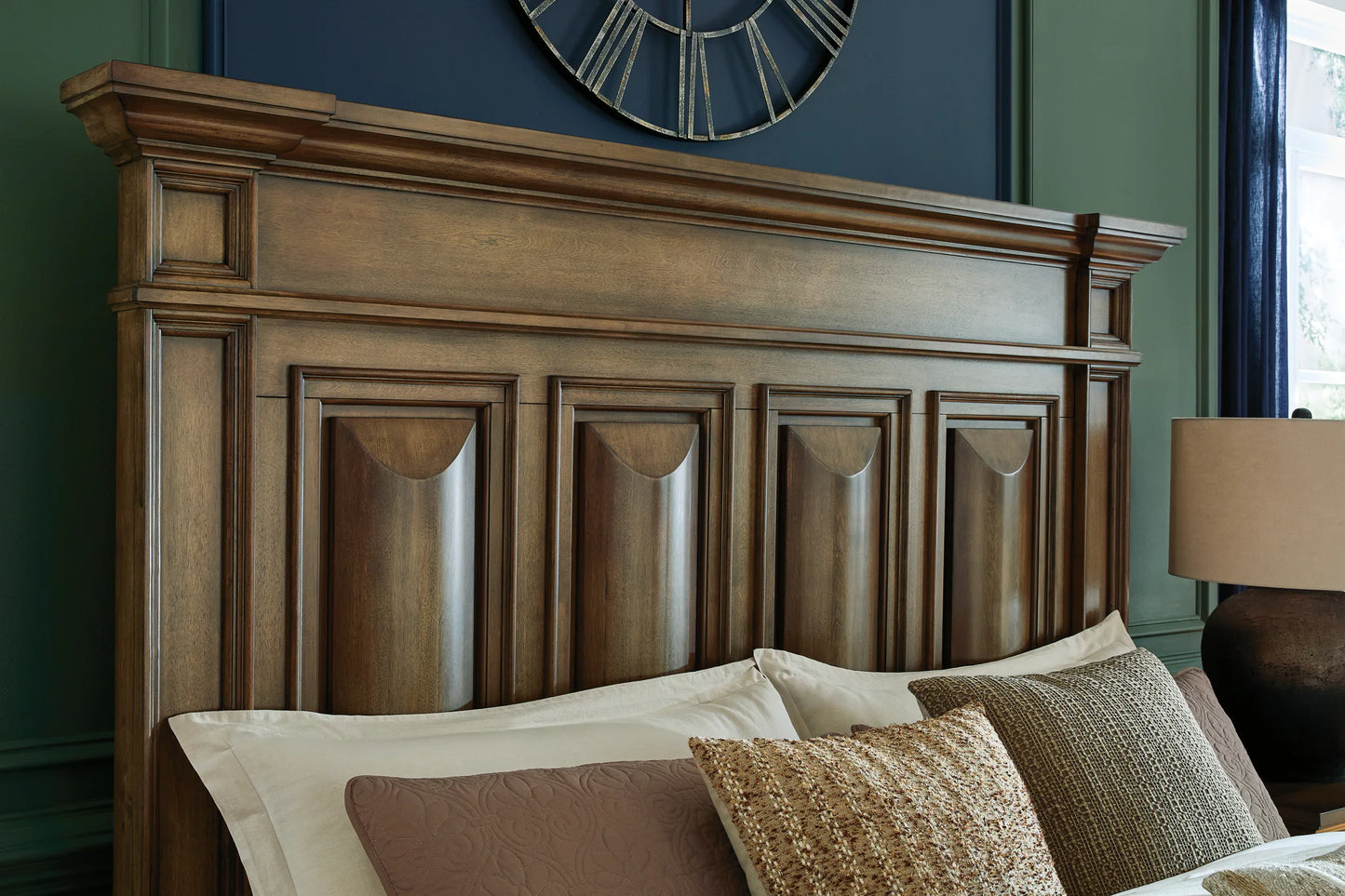 Frantanna - California King Panel Storage Bed - Brown