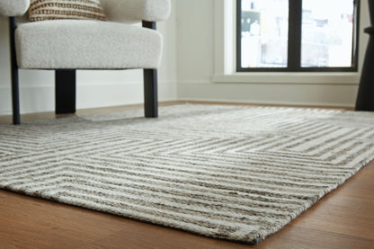 Jossen - Ivory / Gray - Large Rug - 8' x 10'