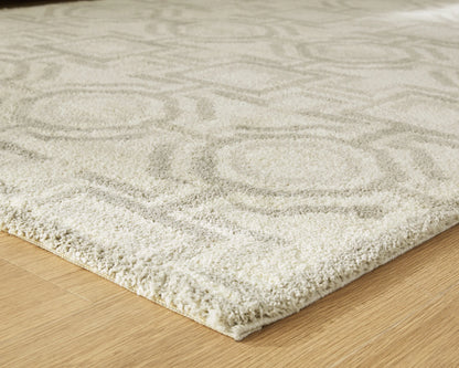Maconville - Ivory / Gray - Medium Rug - 5' x 7'