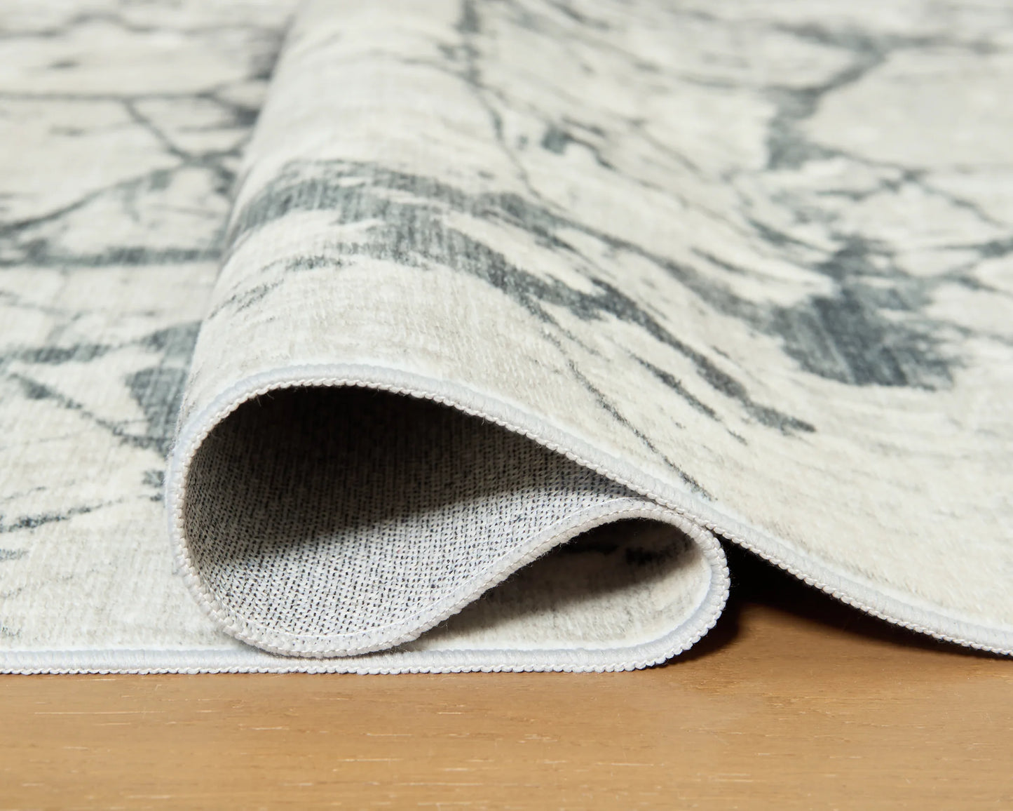 Tobinbury - Gray - Washable Medium Rug - 5' x 7'