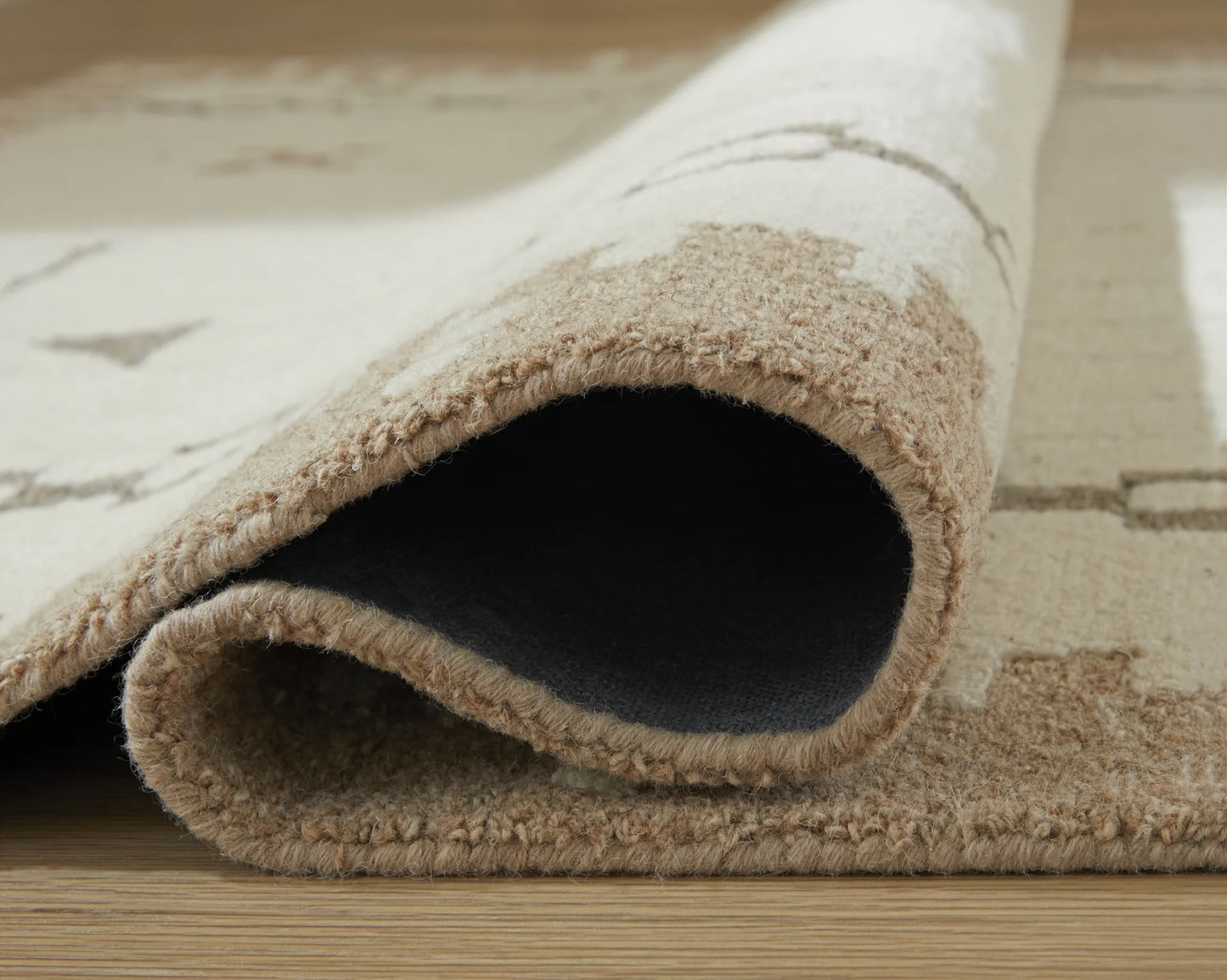 Dot - Cream / Brown / Taupe - Medium Rug - 5' x 7'