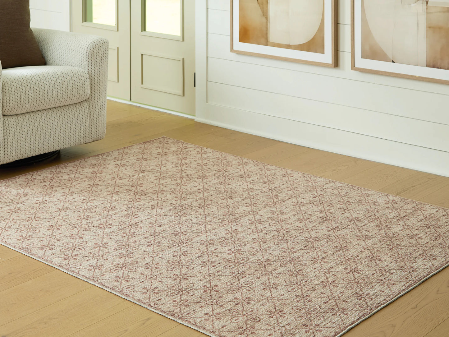 Lyamford - 5' x 7' Rug - Beige / Gray / Brown