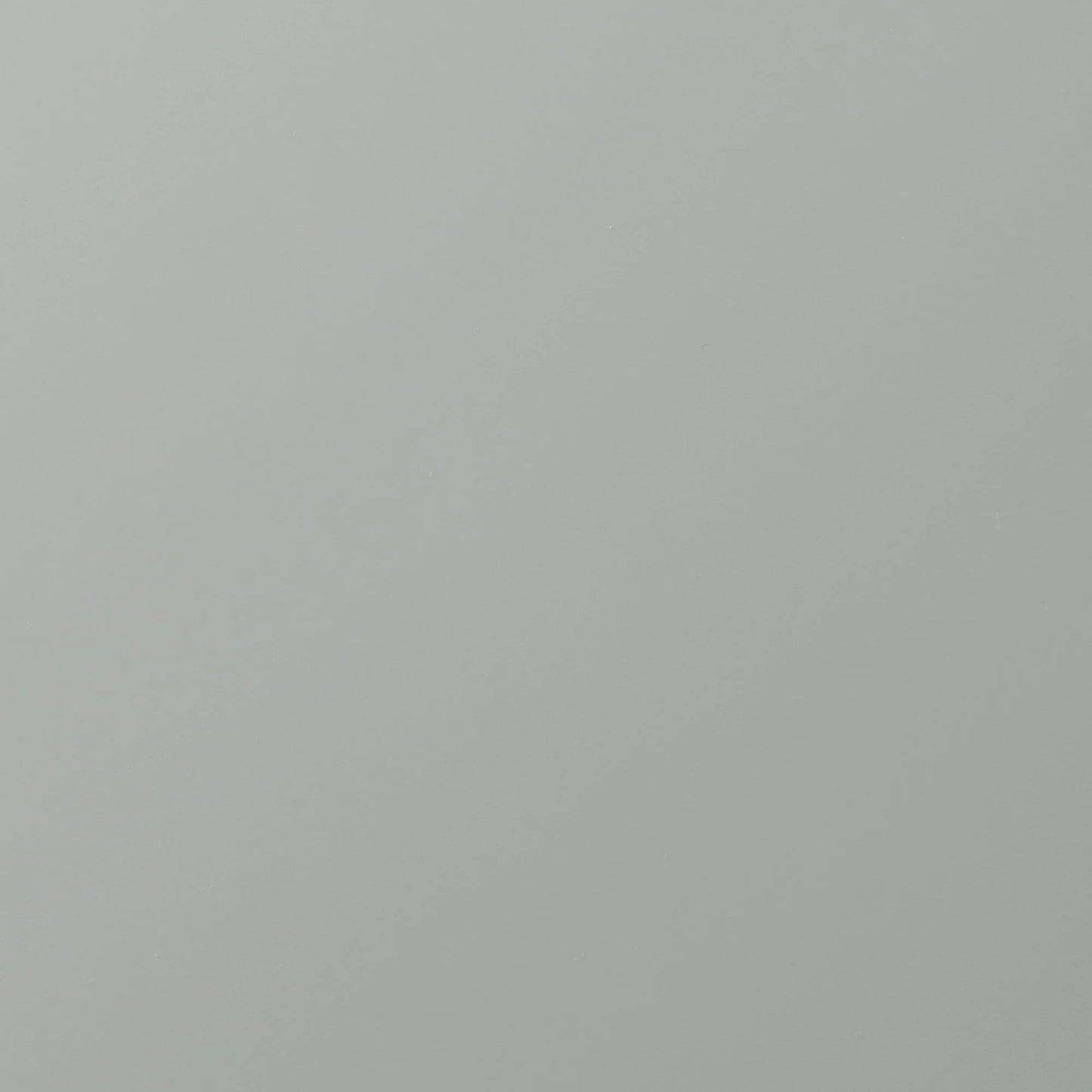 Slater - 9-Drawer Dressser With Mirror - Gray