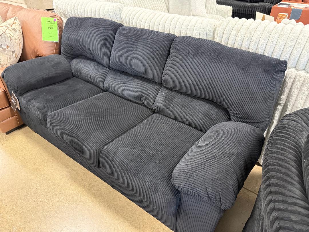 “SimpleJoy" Sofa