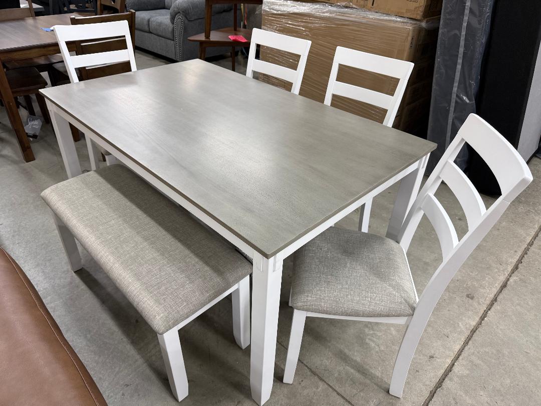“Stonehollow” Table, Four Chairs and Bench