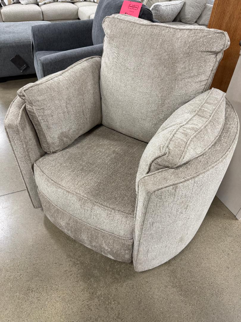 Swivel Recliner