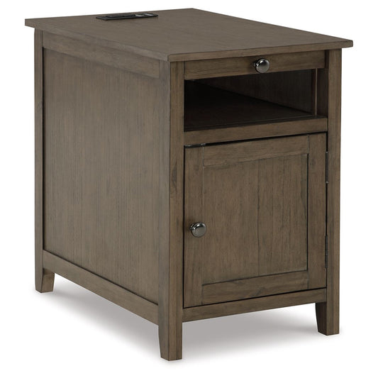 Treytown - Grayish Brown - Chair Side End Table