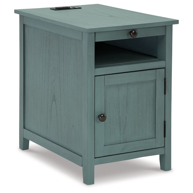 Treytown - Teal - Chair Side End Table