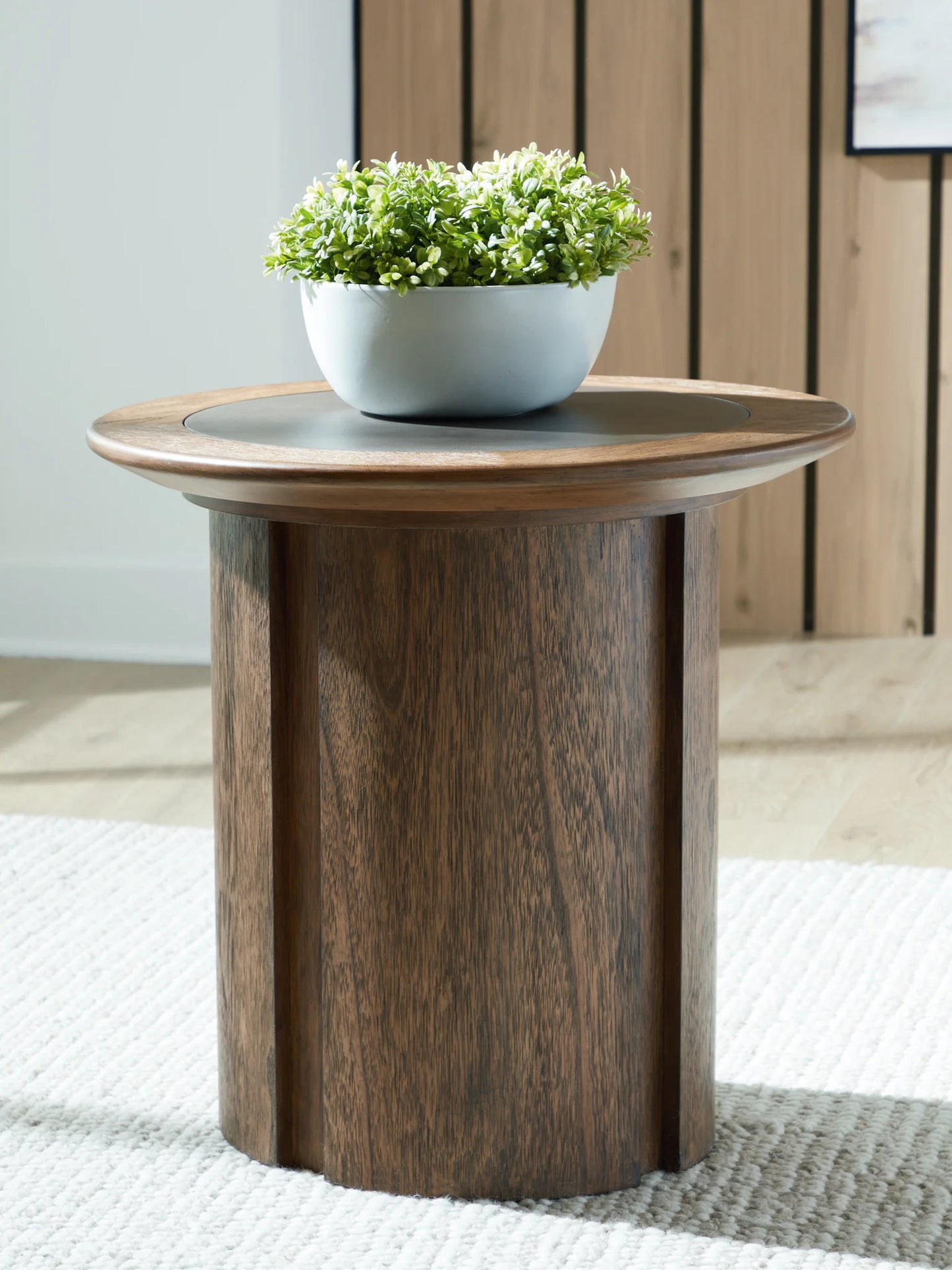 Dontayne - Round End Table - Warm Brown