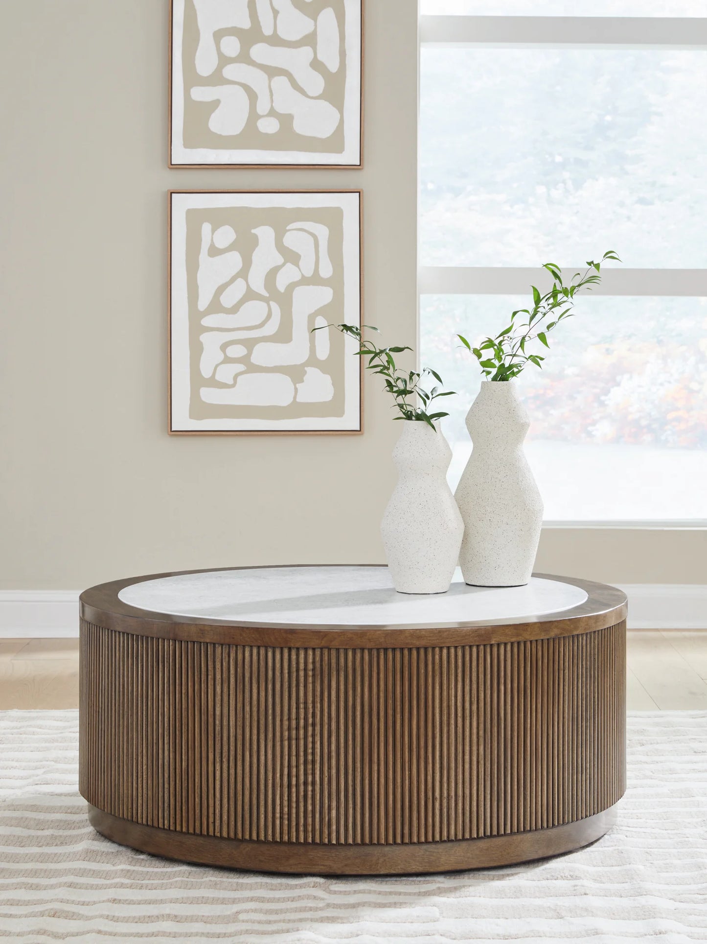 Hadonna - Round Cocktail Table - Brown