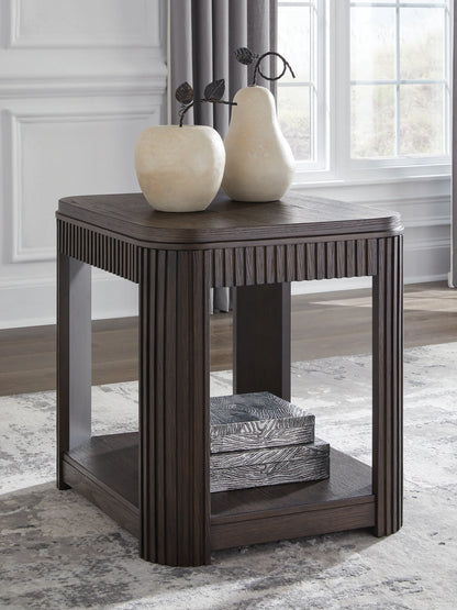 Carlibrie - Warm Brown - Rectangular End Table