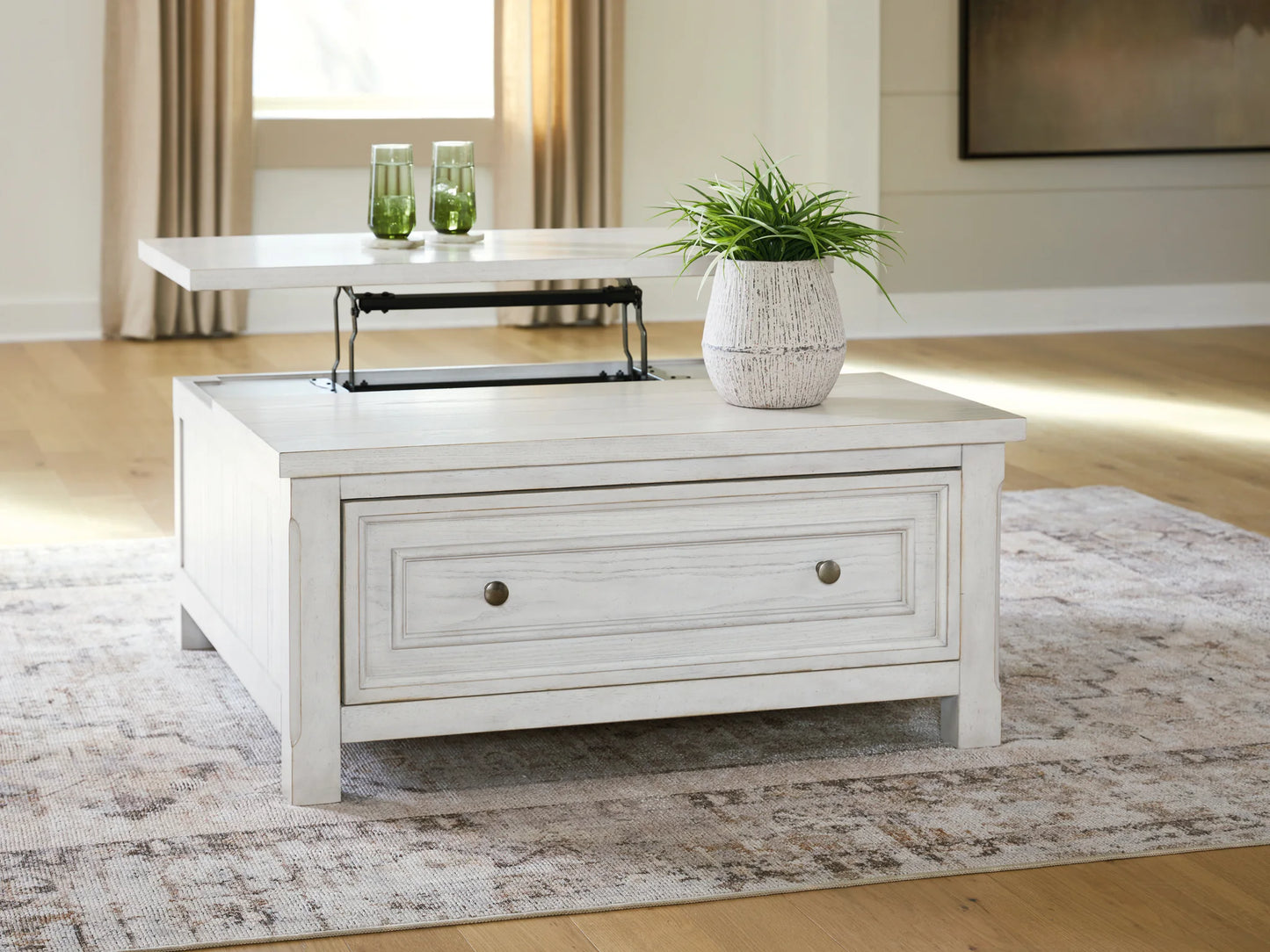 Robbinsdale - Lift Top Cocktail Table - Antique White