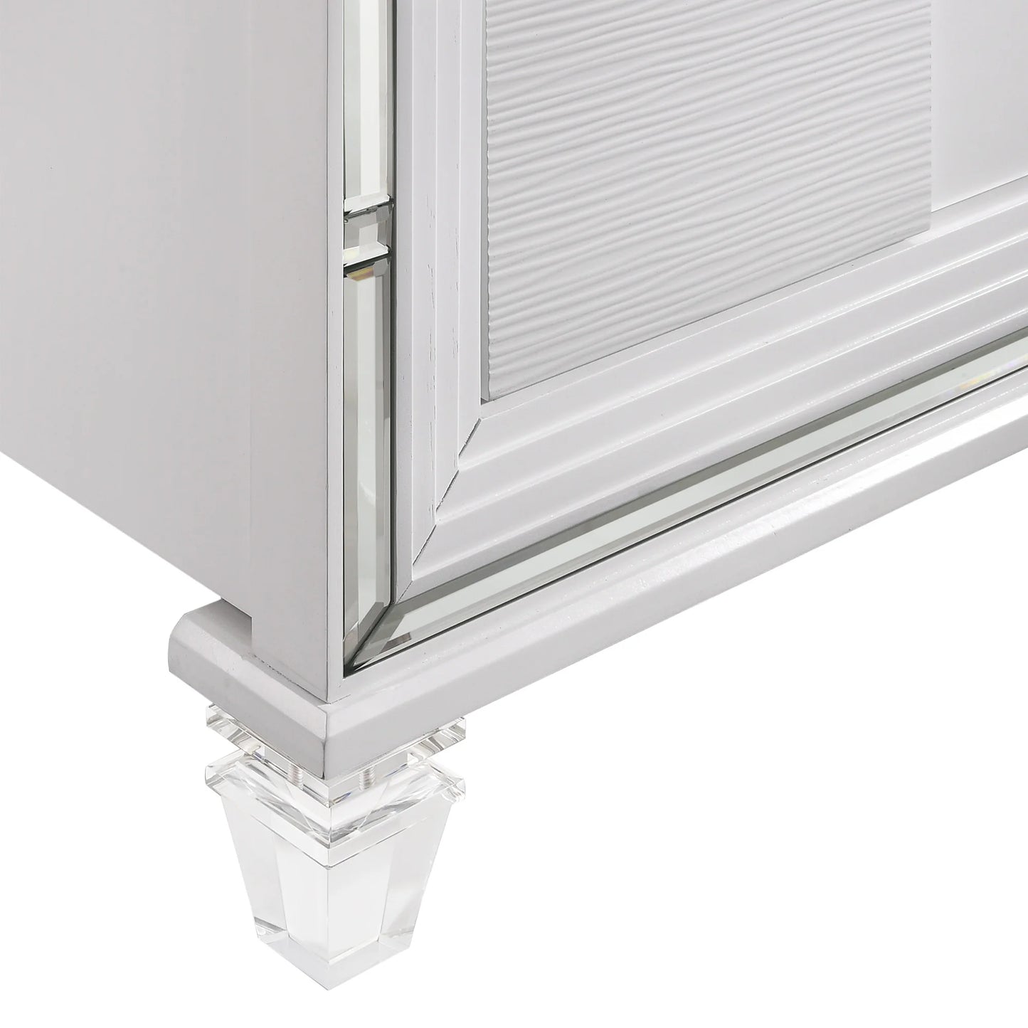 Twenty Nine - Queen Bed - White