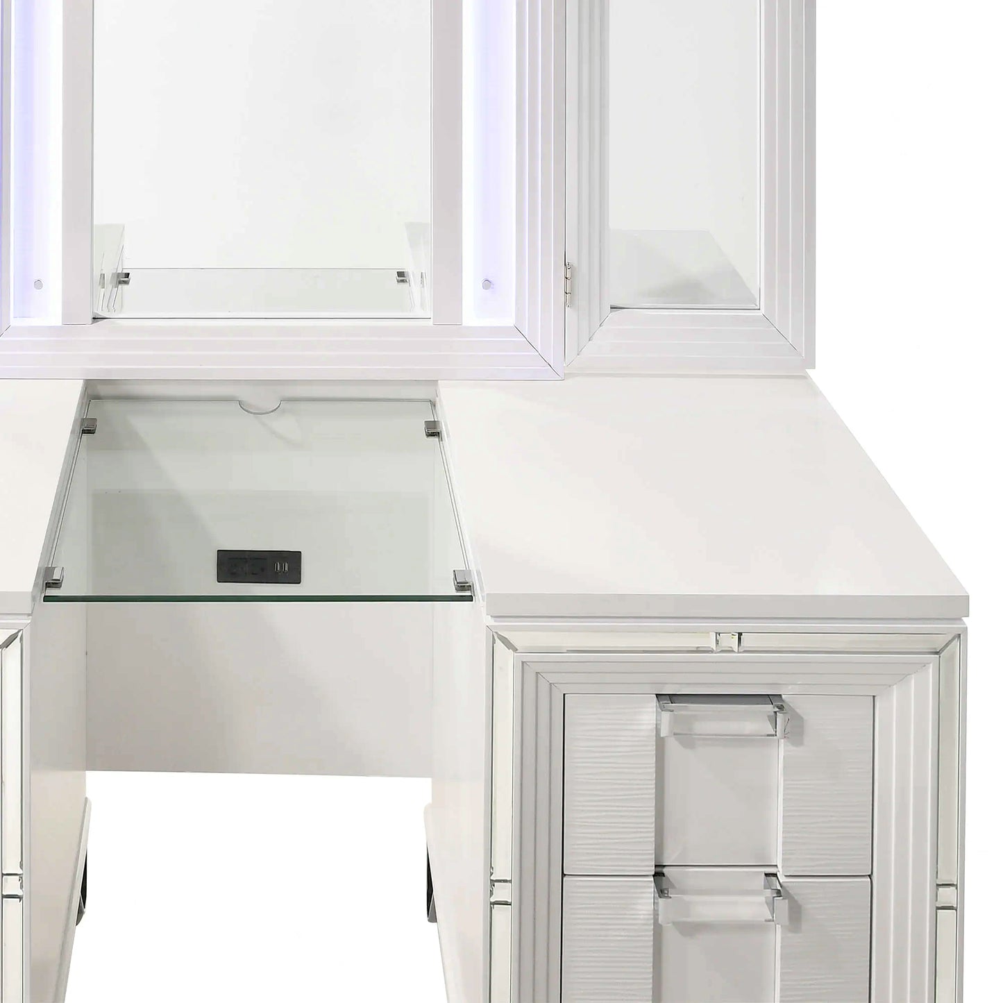 Twenty Nine - Vanity Set With Led & USB Plug - White