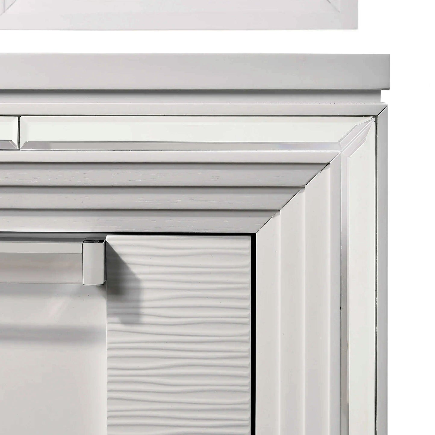 Twenty Nine - Vanity Set With Led & USB Plug - White