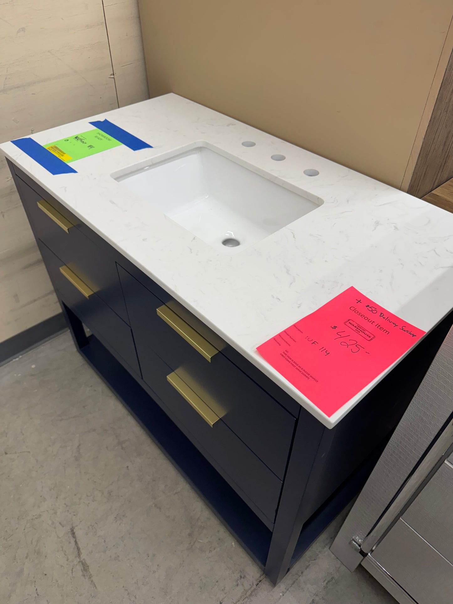 WF 114 - Single Vanity