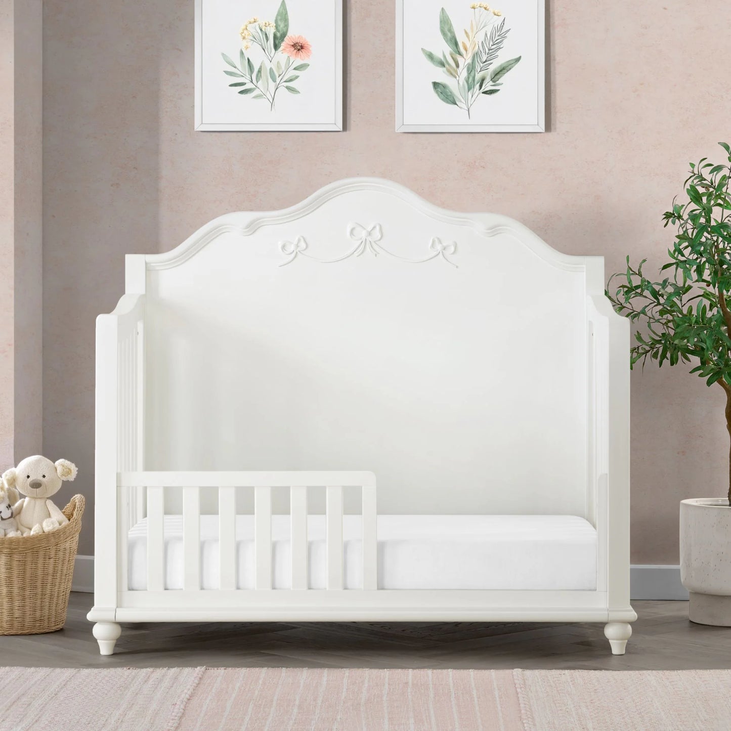 Alana - Crib With Guardrails - White