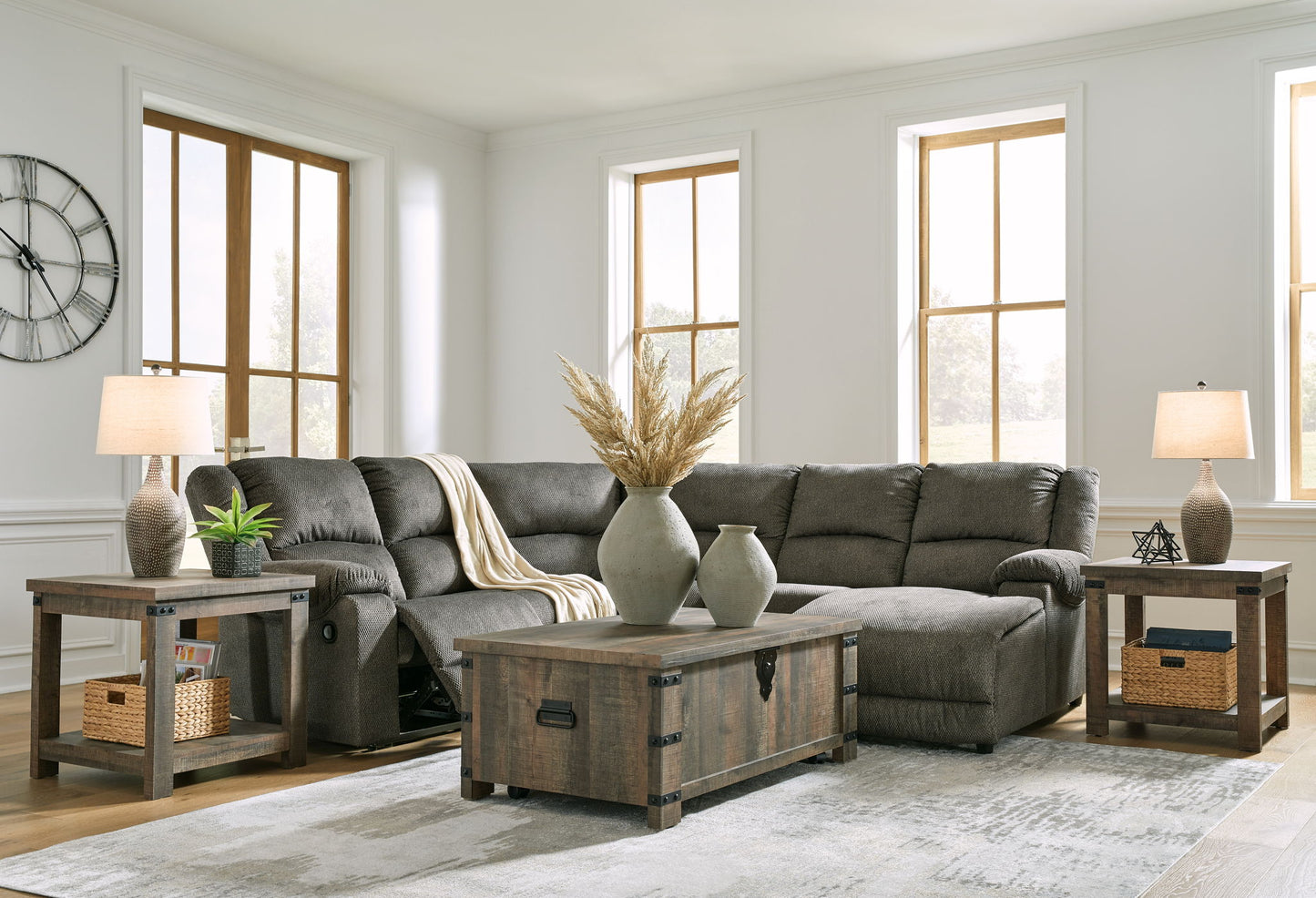 Benlocke - Flannel - Right Arm Facing Corner Chaise 5 Pc Sectional