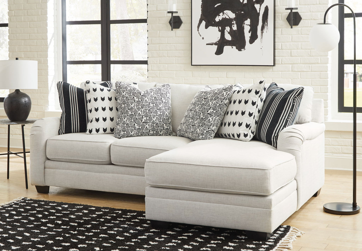 Huntsworth - Dove Gray - 2-Piece Sectional With Raf Corner Chaise
