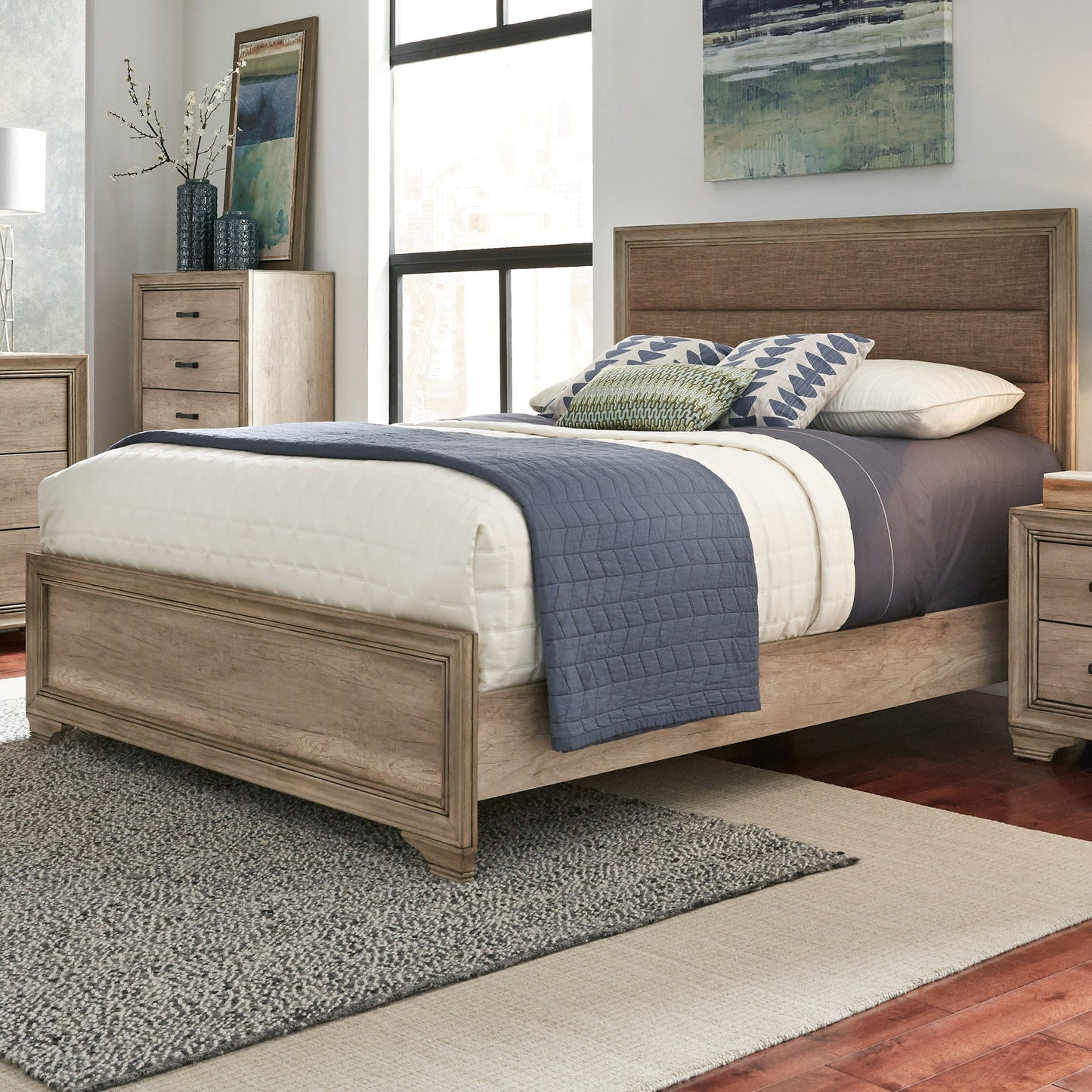 Sun Valley - King Upholstered Bed - Light Brown