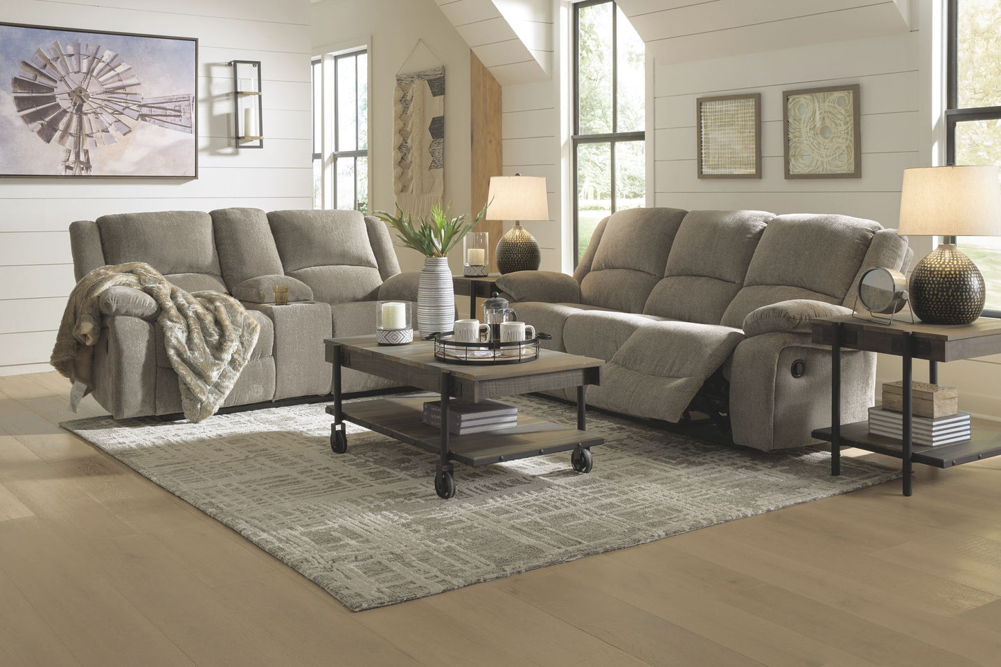 Draycoll - Light Gray - Dbl Rec Loveseat W/Console