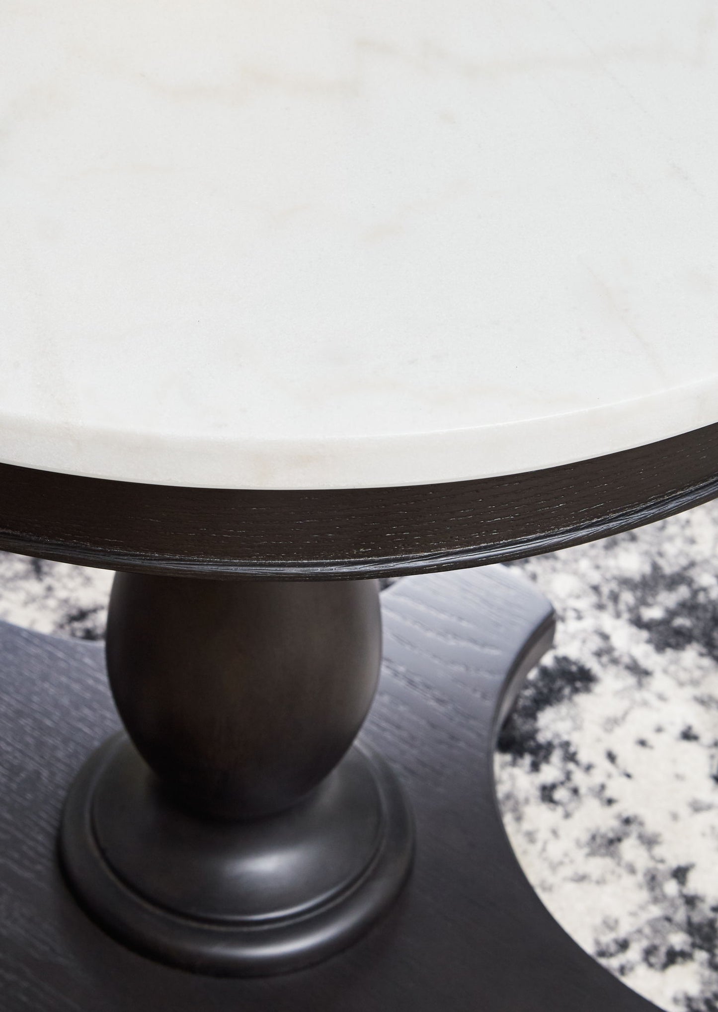 Henridge - Black / White - Accent Table With Pedestal Base