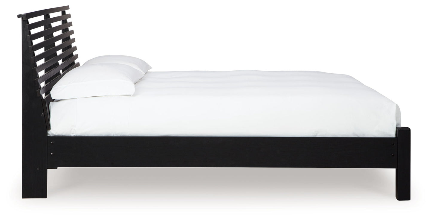 Danziar - Black - King Slat Panel Bed With Low Footboard