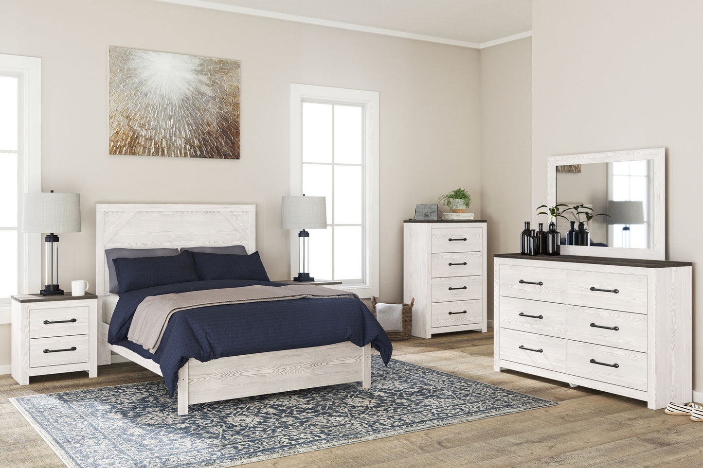 Gerridan - White / Gray - Four Drawer Chest